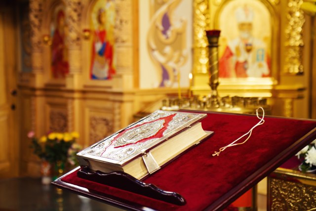 Crnogorski pokret  protiv Srpske pravoslavn crkve