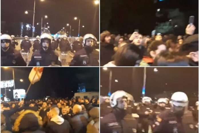 Crna Gora -  masovni protesti