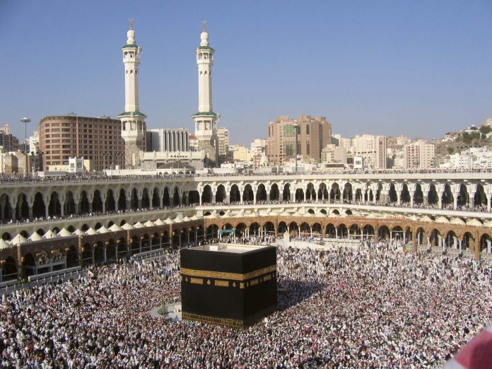 Kabah-hajj-pilgrims-Saudi-Arabia-Mecca
