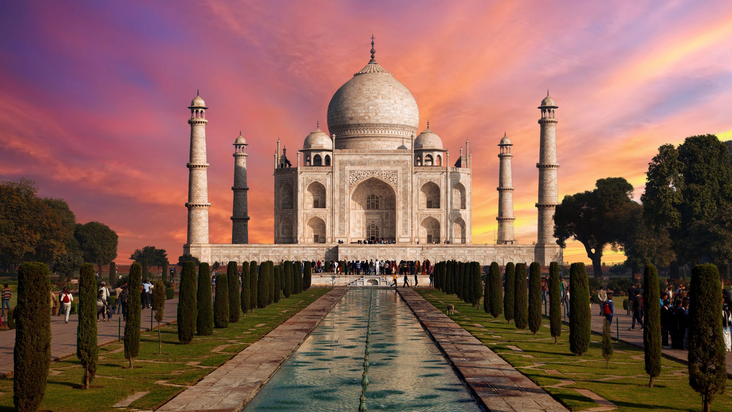 Tadž Mahal otvoren za turiste