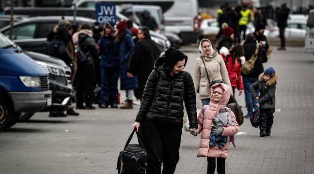 Volonteri evakuišu izbeglice