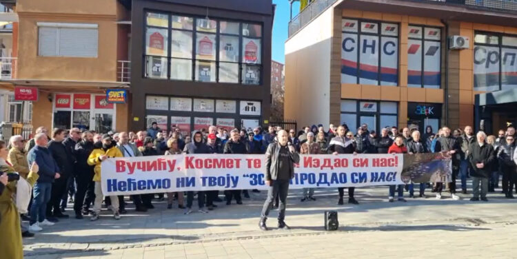 Kosovska Mitrovica – protest Srba protiv Vučića