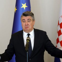 Milanović: „Hrvatski navijači kao ratni zarobljenici u Grčkoj“