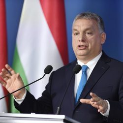 Orban:“Amerika laže“