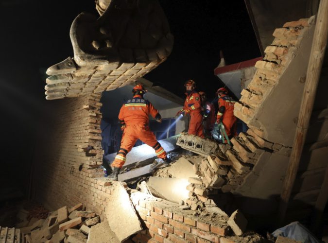 Zemljotres u Kini – poginulo najmanja 118 ljudi
