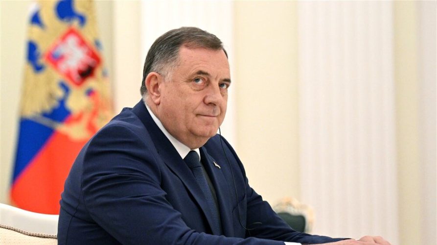 Dodik: „Republika Srpska  se može otcepiti u januaru“