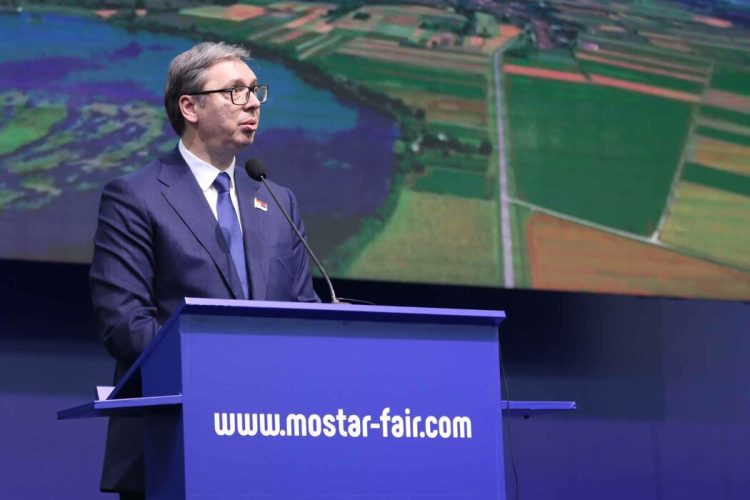 Vučić: „Srbija nije odgovorna za genocid“