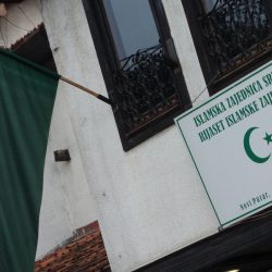 Islamska zajednica osudila  zabranu  da patrijarh uđe na Kosovo